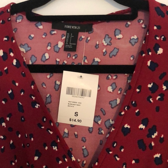 NWT cheetah printed wrap dress with tulip hem - Picture 4 of 7